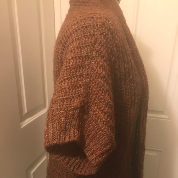 3 FOR $15 SALE: Brown Woven Shrug - Picture 3 of 3